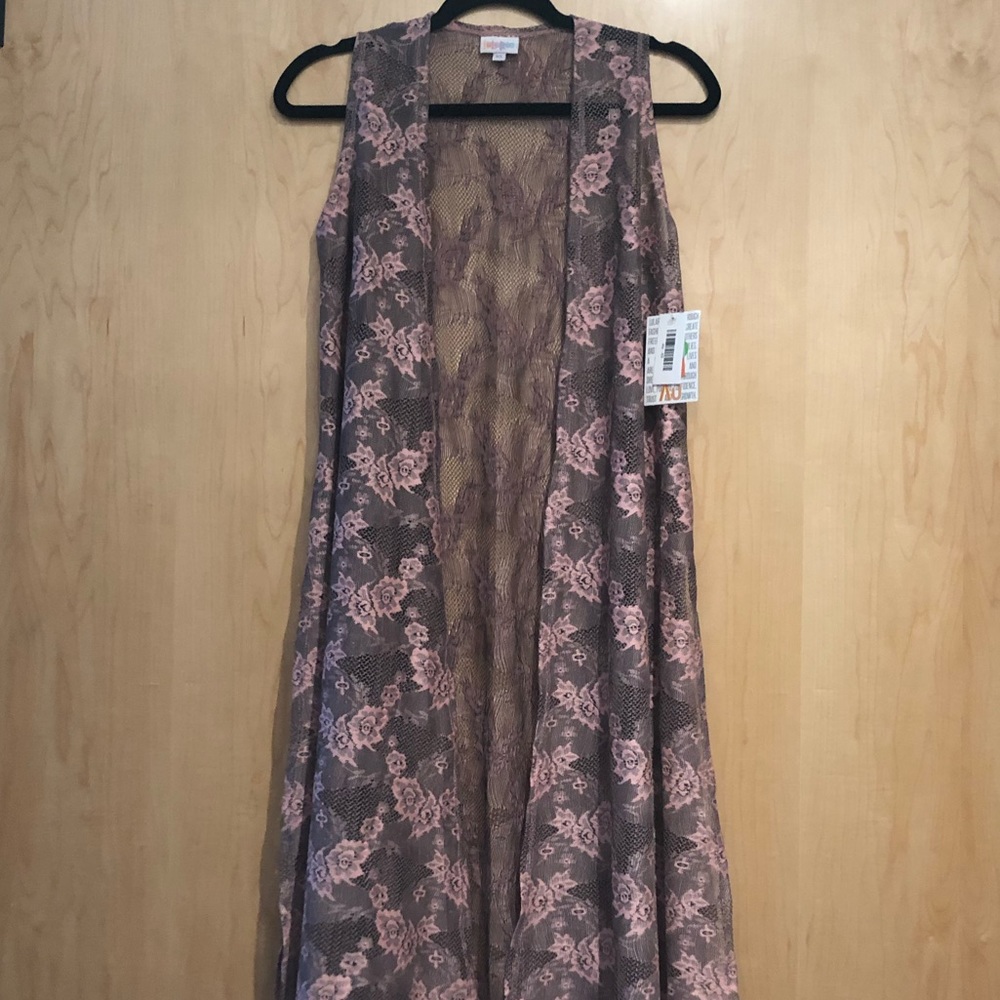 Lularoe Joy XS NWT Pink Lace Sleeveless Cover